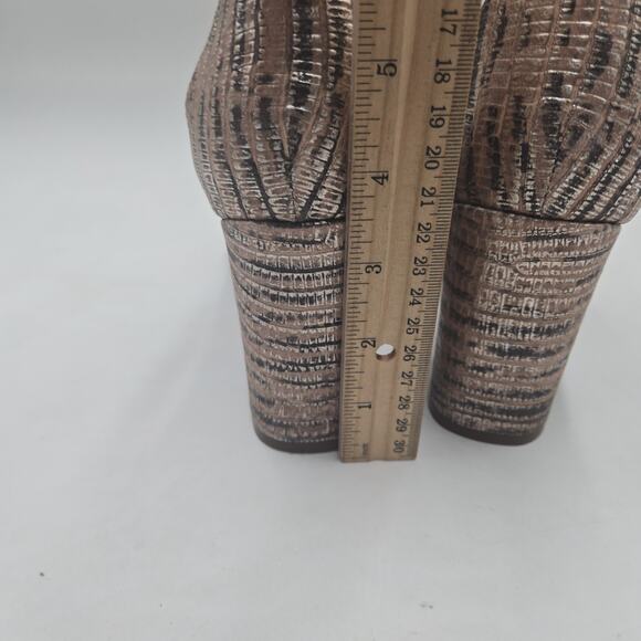 Aerosoles Landon Pink Metallic Block Heel Sandals Women Sz 8.5 Ankle Strap - Picture 5 of 7